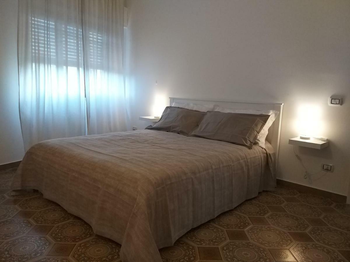 モンデッロ Residenza Don Camilloヴィラ エクステリア 写真