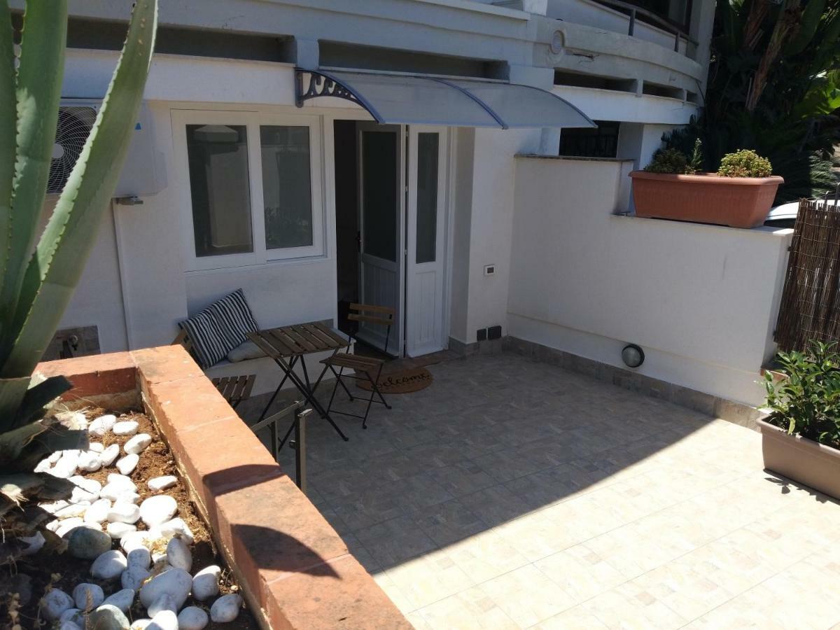 モンデッロ Residenza Don Camilloヴィラ エクステリア 写真